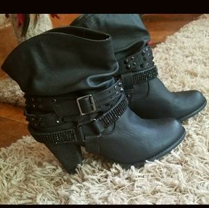 Black dress punk boots